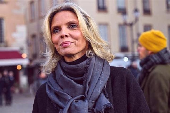 Amelia, 39 — Escort in Taillades, France