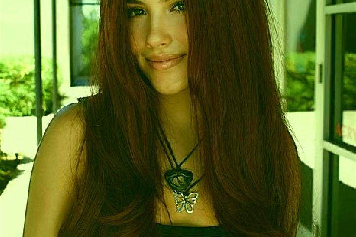 Aria, 20, a auburn brown-eyed ebony companion based in Heugem. Offering Couples, Duos, Overnight. Available for incall and outcall, day and evening dates.