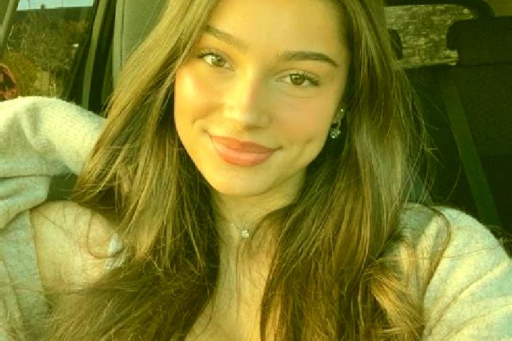 Aria, 20, a brunette blue-eyed asian companion based in Osa de la Vega. Offering Tantra, Prostate Massage, Travel Companion. Available for incall and outcall...