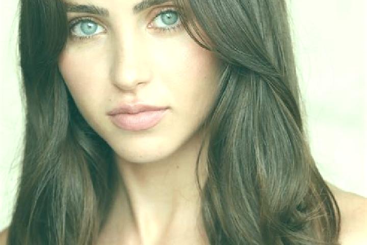Aria, 20, a brunette blue-eyed mixed companion based in Pengze. Offering Duos, 69, GFE, Striptease. Available for incall and outcall, overnight bookings avai...