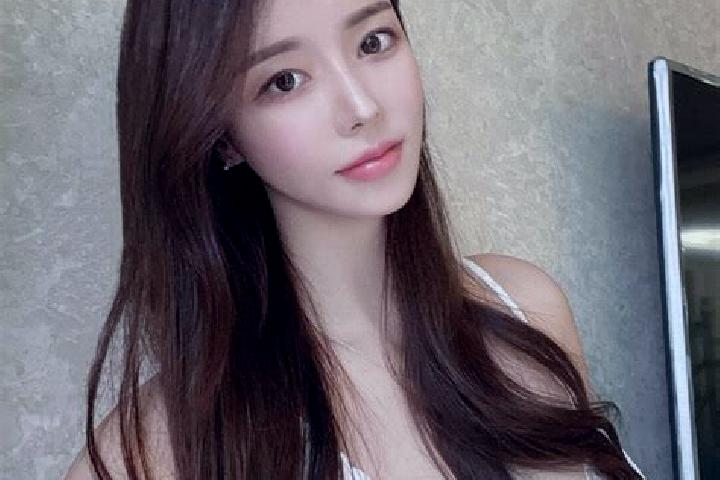 Aria, 20 — Escort in Nanxindian, China