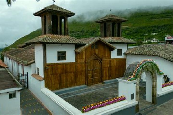Aria, 20 — Escort in Perucho, Ecuador