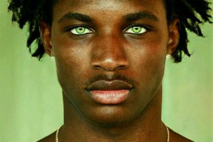 Aria, 21, a black green-eyed caucasian companion based in Seeberg. Offering Massage, Dinner Date, Roleplay, Deep French Kissing, Domination. Available for in...