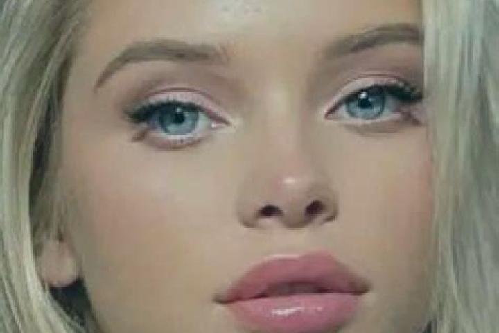 Aria, 21, a blonde amber-eyed european companion based in Kloeden. Offering Party Girl, OWO, Couples. Available for incall and outcall, overnight bookings av...