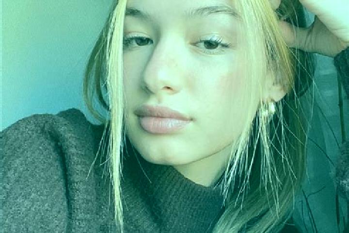 Aria, 21, a blonde brown-eyed indian companion based in Jinxiu. Offering Domination, A-Level, OWO. Available for incall and outcall, overnight bookings avail...