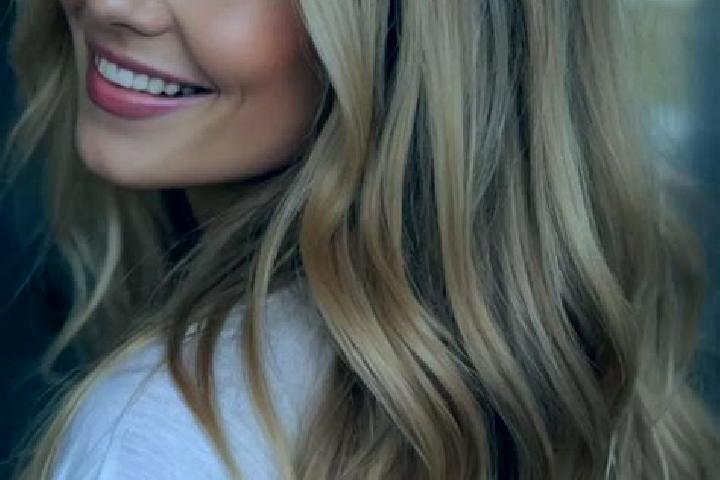Aria, 21, a blonde hazel-eyed caucasian companion based in Kazlu Ruda. Offering Overnight, Travel Companion, 69. Available for incall and outcall, overnight ...