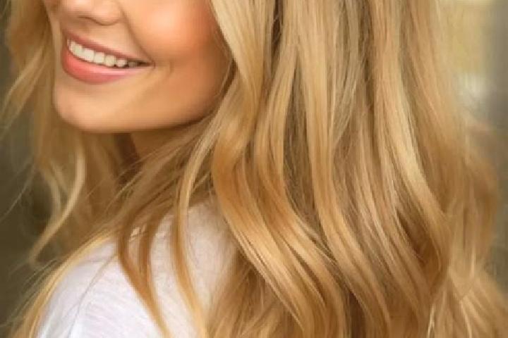 Aria, 21, a blonde hazel-eyed middle eastern companion based in Wuhou. Offering Couples, GFE, Party Girl. Available for incall and outcall, overnight booking...