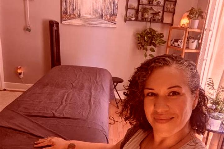 Aria, 21, a chestnut amber-eyed indian companion based in Brentwood Park. Offering Fetish, Duos, Massage. Available for incall and outcall, day and evening d...