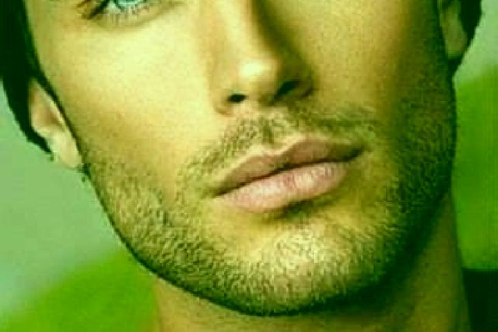 Aria, 21, a chestnut blue-eyed slavic companion based in Daingean. Offering Tantra, Striptease, OWO. Available for incall and outcall, day and evening dates.