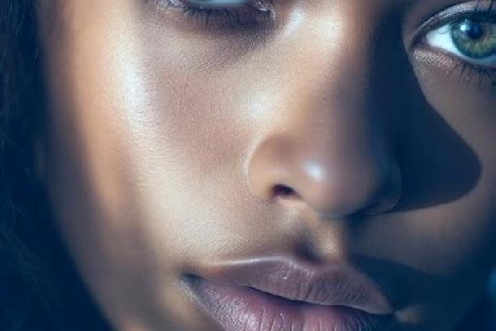 Aria, 21, a chestnut green-eyed mixed companion based in Cargeghe. Offering Tantra, CIM, Roleplay, 69. Available for incall and outcall, day and evening dates.