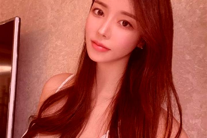 Aria, 21 — Escort in Ascibekirli, Turkey
