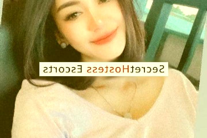 Aria, 21 — Escort in Marisa, Indonesia