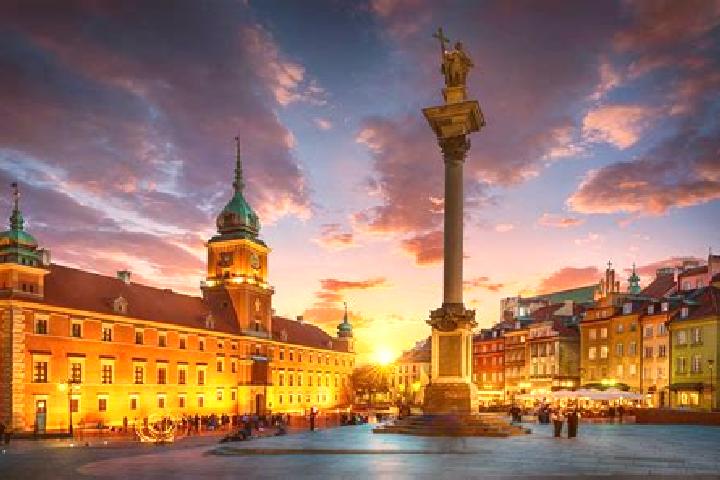 Aria, 21 — Escort in Warsaw, Poland
