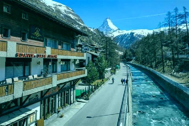 Aria, 21 — Escort in Zermatt, Switzerland