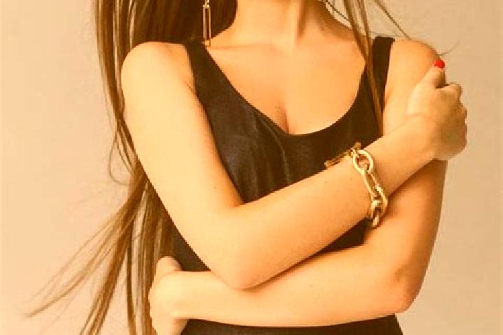 Aria, 22, a black green-eyed european companion based in Nowy Dwor Mazowiecki. Offering Duos, Fetish, Tantra. Available for incall and outcall, overnight boo...
