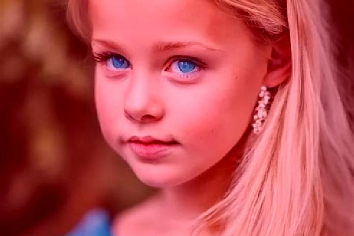 Aria, 22, a blonde blue-eyed mediterranean companion based in Santo Domingo Huehuetlan. Offering Party Girl, Roleplay, BDSM. Available for incall and outcall...