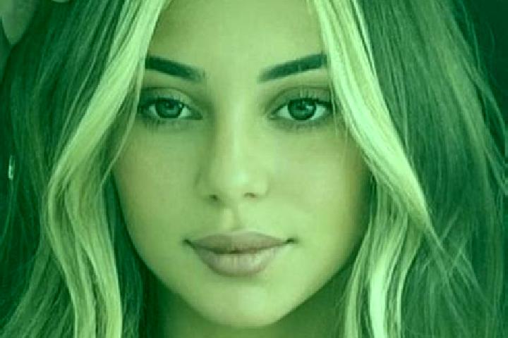 Aria, 22, a blonde brown-eyed ebony companion based in Shaqra. Offering BDSM, Overnight, Couples. Available for incall and outcall, day and evening dates.