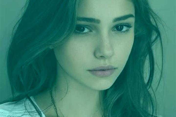Aria, 22, a chestnut hazel-eyed mediterranean companion based in Agiabampo Uno. Offering Travel Companion, Domination, Party Girl. Available for incall and o...