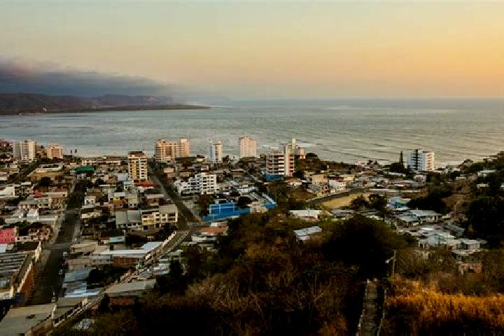 Aria, 22 — Escort in Bahia de Caraquez, Ecuador