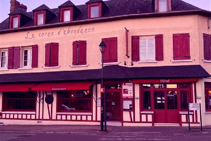 Aria, 22 — Escort in Bourgtheroulde-Infreville, France