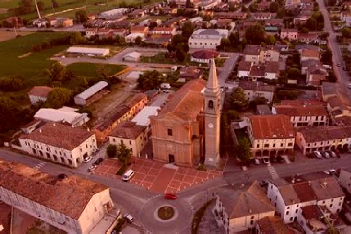 Aria, 22 — Escort in San Giacomo delle Segnate, Italy