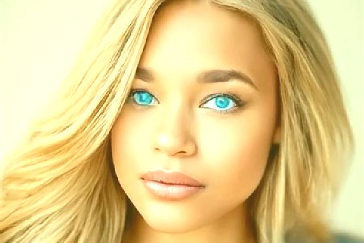 Aria, 23, a dark blonde blue-eyed latina companion based in Bafra. Offering A-Level, Striptease, BDSM, Roleplay. Available for incall and outcall, overnight ...
