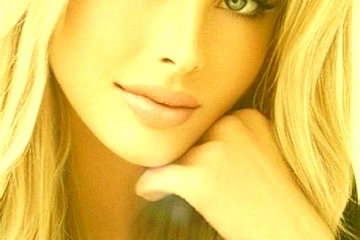 Aria, 23, a dark blonde dark-eyed caucasian companion based in Nokoudougou. Offering Travel Companion, Fetish, Deep French Kissing, BDSM, Party Girl. Availab...
