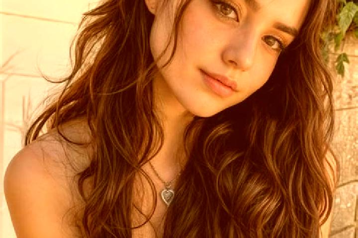 Aria, 23, a dark blonde hazel-eyed middle eastern companion based in Hosford. Offering Domination, Dinner Date, Girlfriend Experience. Available for incall a...