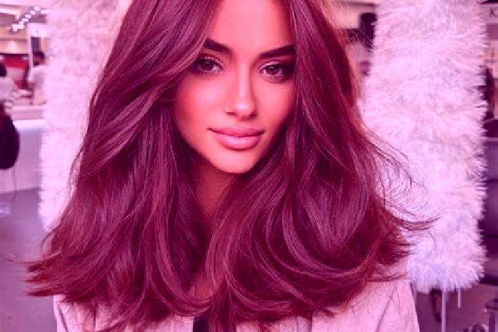 Aria, 24, a auburn brown-eyed latina companion based in Sali Vercellese. Offering A-Level, Deep French Kissing, Roleplay. Available for incall and outcall, d...