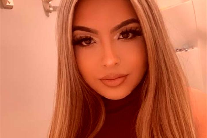 Aria, 24, a blonde dark-eyed latina companion based in Kuehndorf. Offering Domination, Prostate Massage, Erotic Massage, Duos, BDSM. Available for incall and...