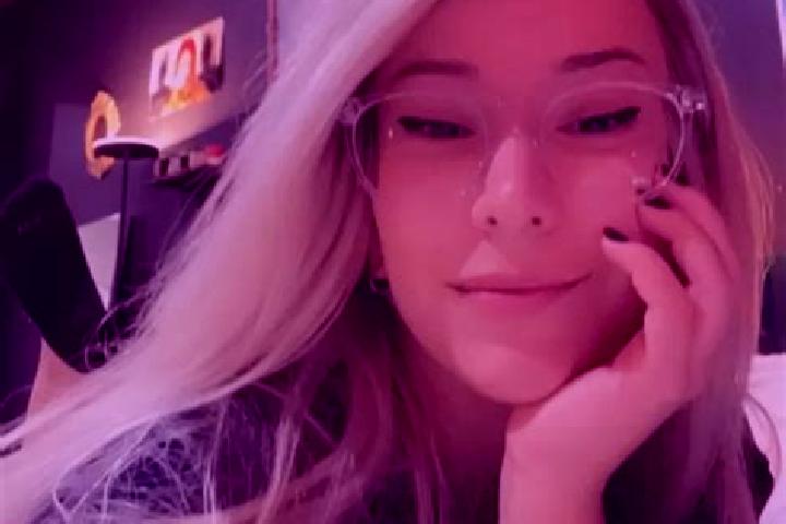 Aria, 24, a blonde grey-eyed indian companion based in Tourinnes-la-Grosse. Offering Striptease, OWO. Available for incall and outcall, overnight bookings av...