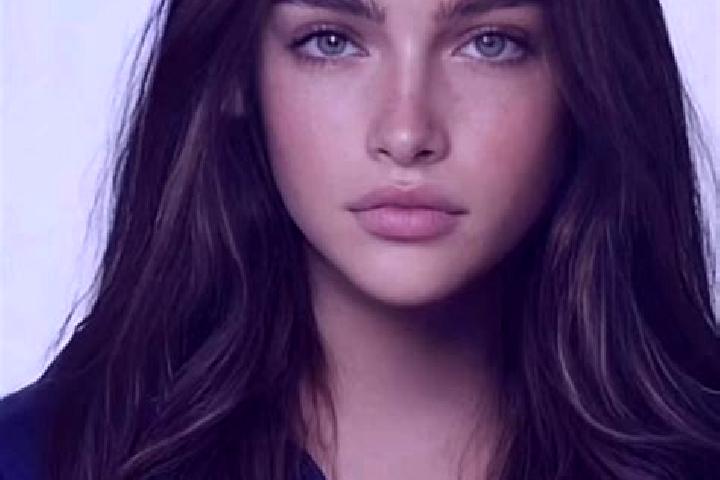 Aria, 24, a brunette blue-eyed middle eastern companion based in Namaacha. Offering Couples, Roleplay, CIM, OWO. Available for incall and outcall, day and ev...