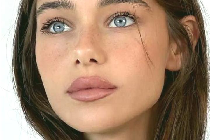 Aria, 24, a brunette brown-eyed middle eastern companion based in Zizicazapa. Offering GFE, CIM, Domination. Available for incall and outcall, day and evenin...