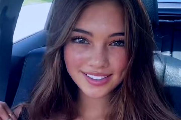 Aria, 24, a brunette grey-eyed middle eastern companion based in Koyilandy. Offering Prostate Massage, Couples, Girlfriend Experience. Available for incall a...