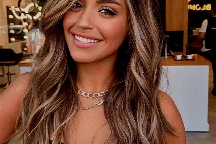 Aria, 24, a dark blonde brown-eyed mediterranean companion based in Hochberg. Offering 69, Tantra, Massage. Available for incall and outcall, overnight booki...