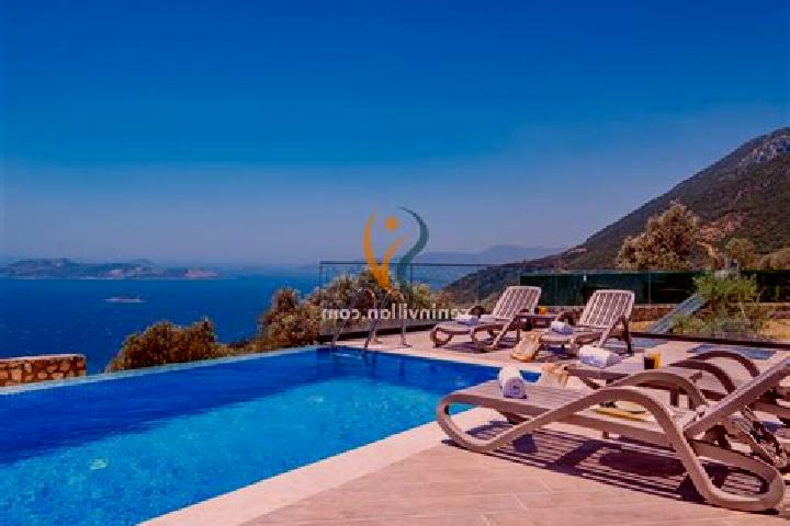 Aria, 24 — Escort in Heybeli, Turkey