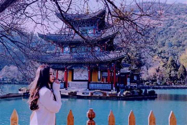 Aria, 24 — Escort in Kunming, China