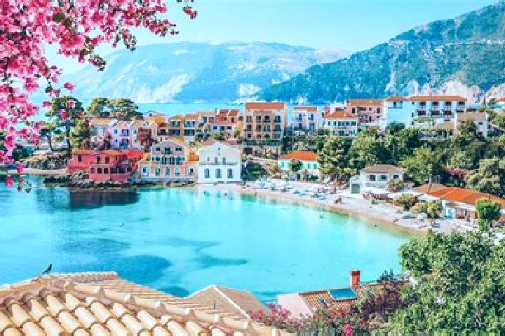 Aria, 24 — Escort in Makrisia, Greece
