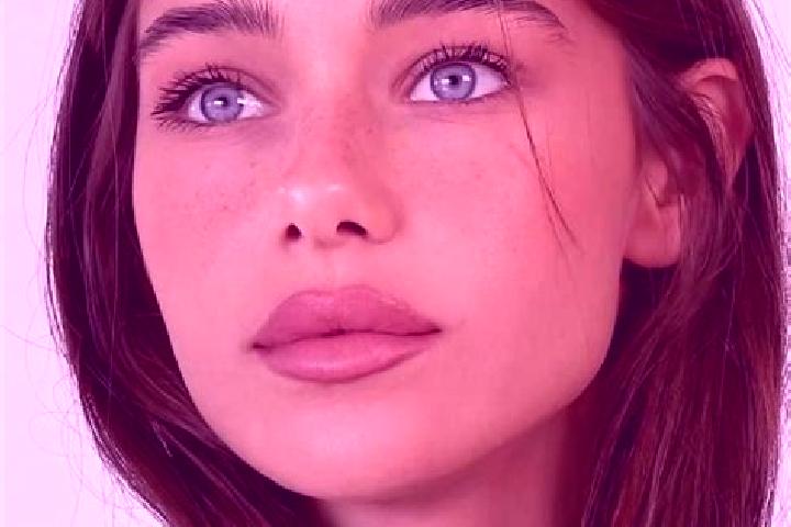 Aria, 25, a brunette brown-eyed caucasian companion based in Sao Miguel do Gostoso. Offering Massage, Duos, Overnight, Travel Companion. Available for incall...