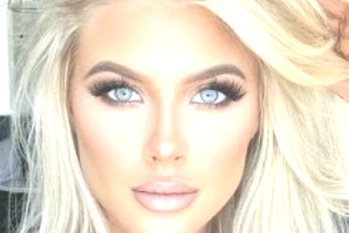 Aria, 25, a platinum blonde dark-eyed european companion based in Longiano. Offering Tantra, Domination, Duos, Dinner Date. Available for incall and outcall,...