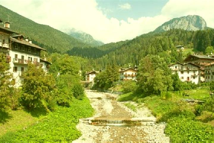 Aria, 25 — Escort in Forni di Sopra, Italy