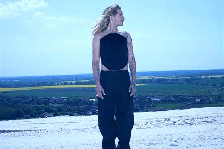 Aria, 25 — Escort in Loitsche, Germany