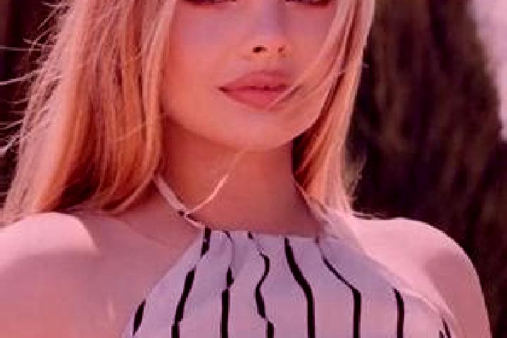 Aria, 25 — Escort in Pivdenne, Ukraine