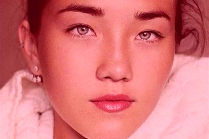 Aria, 26, a black grey-eyed caucasian companion based in Calistoga. Offering Overnight, Tantra. Available for incall and outcall, overnight bookings available.