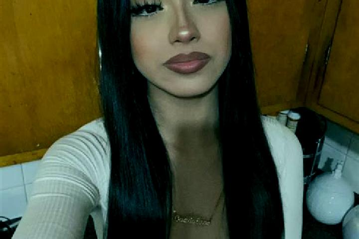 Aria, 26, a black grey-eyed latina companion based in San Juan del Estado. Offering Overnight, Fetish, A-Level. Available for incall and outcall, day and eve...