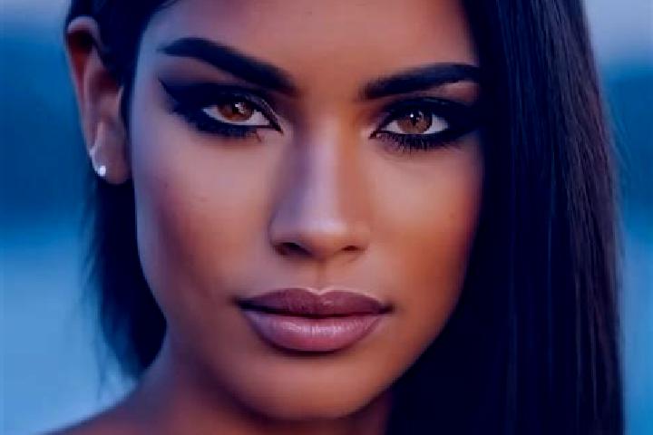 Aria, 26, a black grey-eyed latina companion based in Tenbury Wells. Offering Overnight, BDSM, Travel Companion. Available for incall and outcall, overnight ...