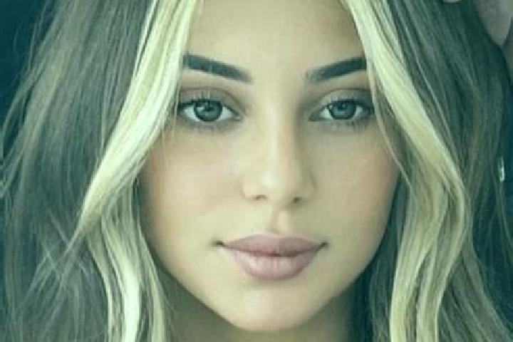 Aria, 26, a blonde brown-eyed caribbean companion based in Gleina. Offering Striptease, Domination, Overnight. Available for incall and outcall, day and even...