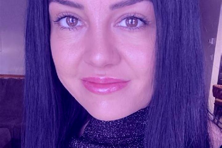Aria, 26 — Escort in Blackfalds, Canada