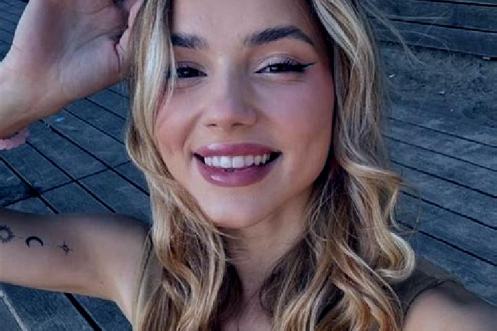 Aria, 26 — Escort in Juia, Spain