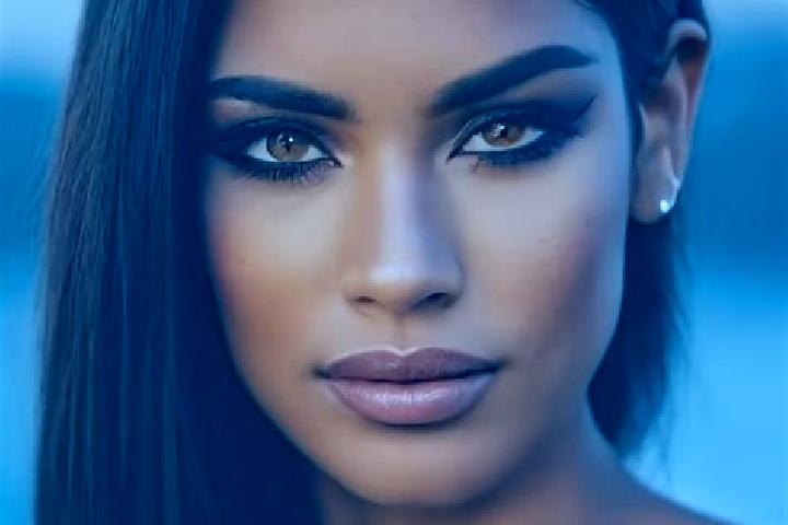 Aria, 27, a black brown-eyed latina companion based in Gniewkowo. Offering Deep French Kissing, Travel Companion, Tantra, Domination. Available for incall an...